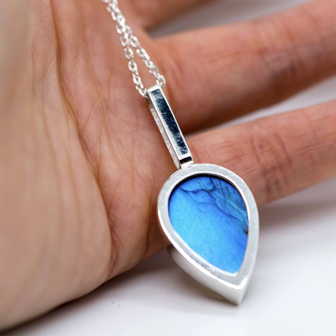 Labradorite pendant - MorphiArtForge