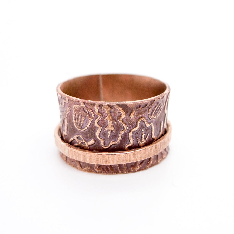 Copper Spinner Ring, Oak Leaf Patterned Meditation Ring, Band Ring, MorphiArtForge