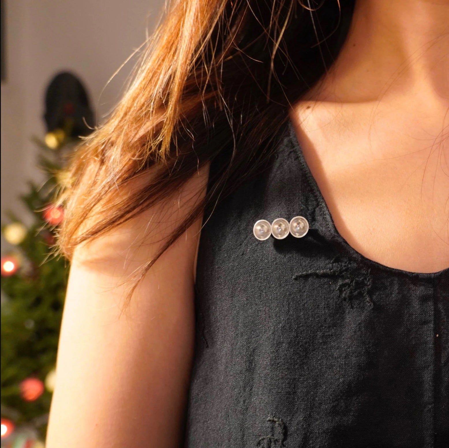 Breath Space: Ellipsis Brooch - MorphiArtForge