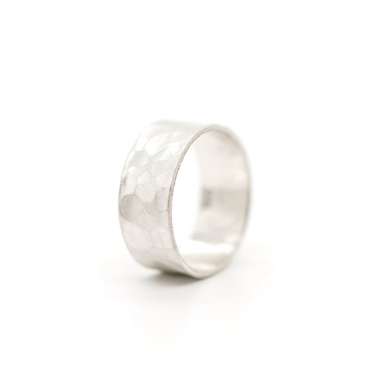 Fine Silver ring with hammered texture_MorphiAreForge_Handcrafted Jewelry