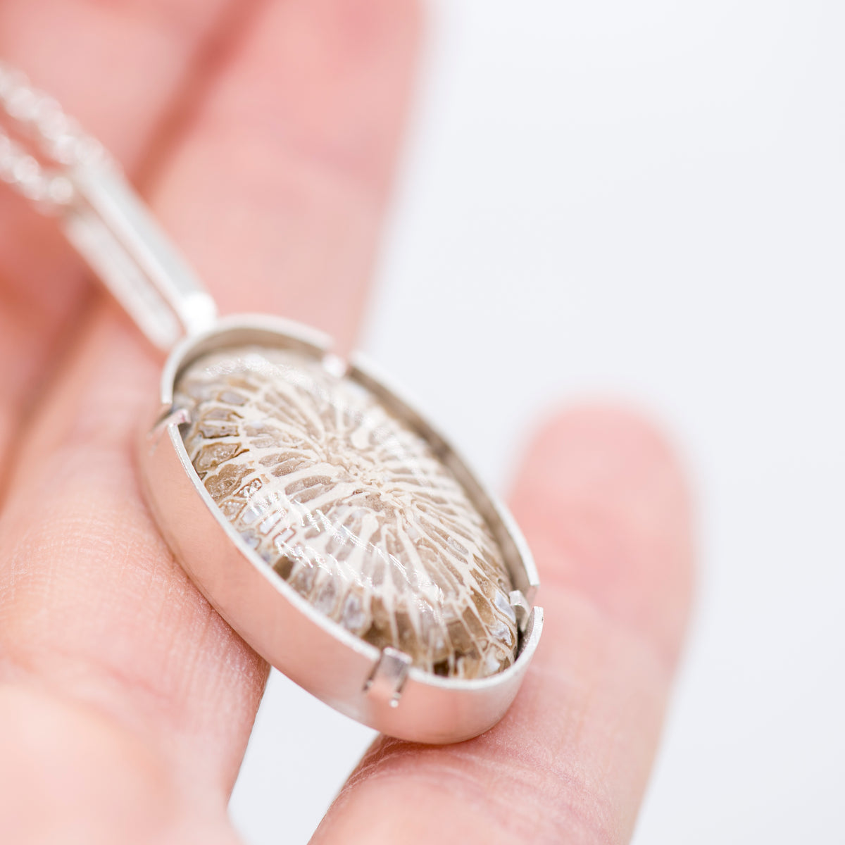 Grayscale Elegance: Fossil Silver Necklace - MorphiArtForge