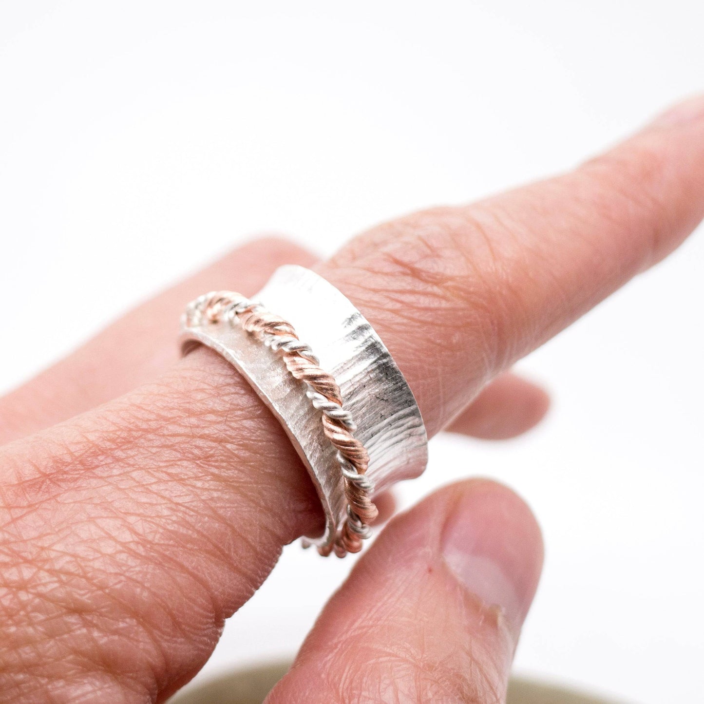 Silver Meditation Ring: Hammered Pattern and Copper Silver Twist Spinner - MorphiArtForge